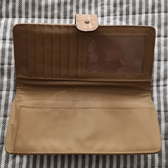 XOXO wallet - Picture 4 of 4